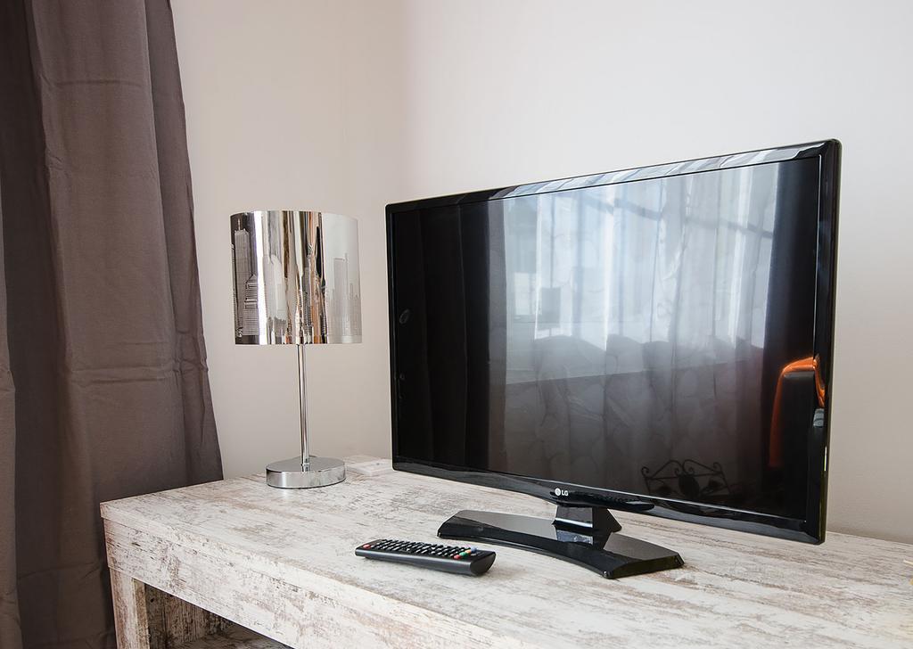 Oscar Apartments Estacion Ситжес Екстериор снимка