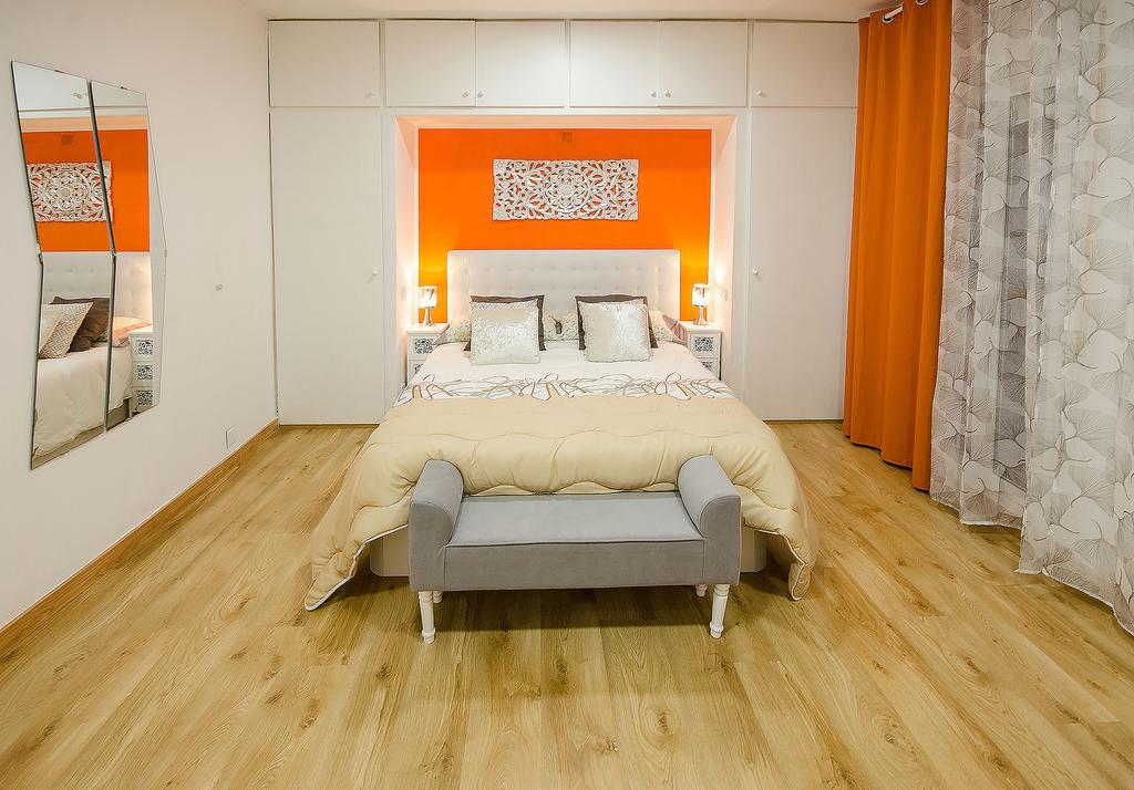 Oscar Apartments Estacion Ситжес Екстериор снимка